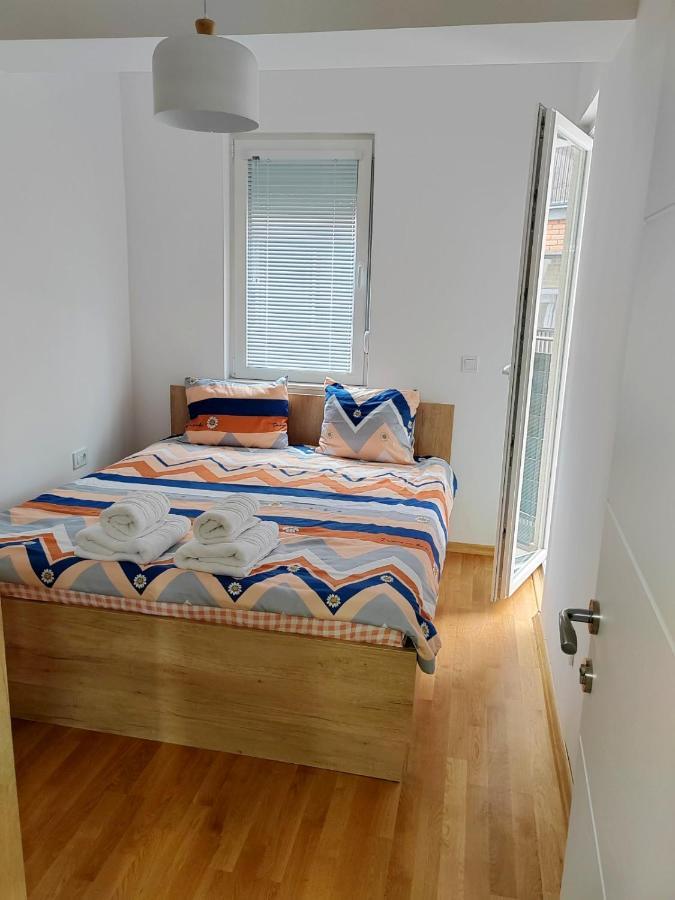 Apartman 42 Apartment สโกเปีย ภายนอก รูปภาพ